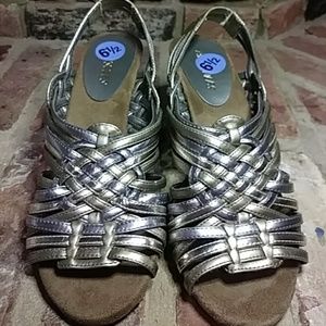 Silver and gold wedges super cute!